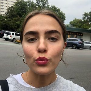 Meet your Posher, Lilli